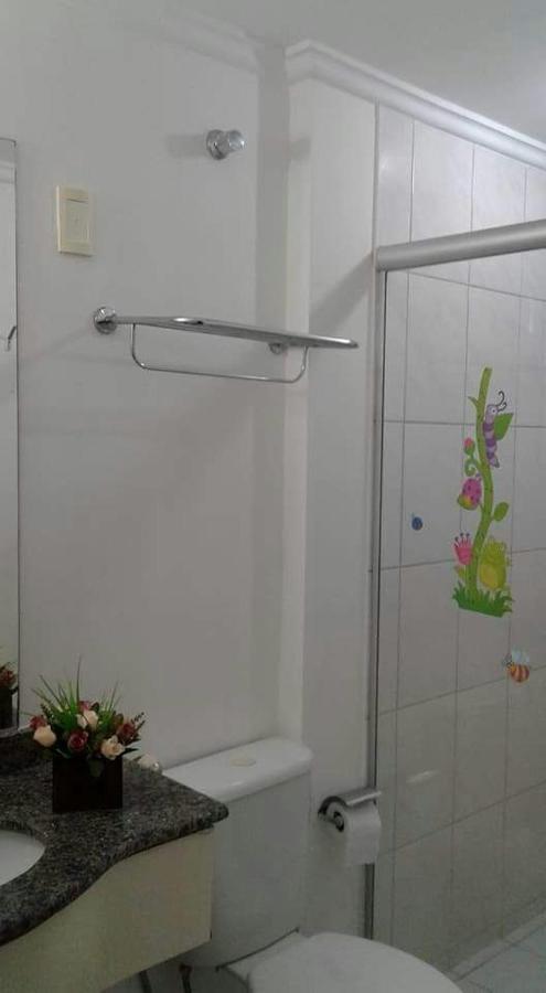 Flat Para Temporada Perto Singapura Shopping Com 7 Piscinas, Bar Molhado, Restaurante - A 3 Min Centro De Caldas Novas! Apartment Caldas Novas