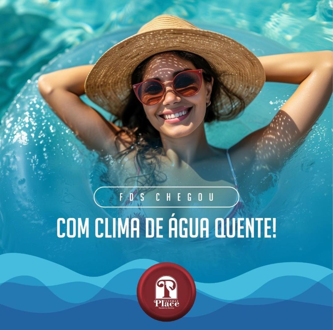 Flat Para Temporada Perto Singapura Shopping Com 7 Piscinas, Bar Molhado, Restaurante - A 3 Min Centro De Caldas Novas! *