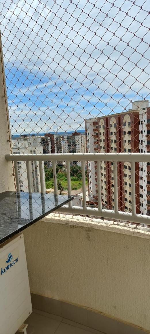 Flat Para Temporada Perto Singapura Shopping Com 7 Piscinas, Bar Molhado, Restaurante - A 3 Min Centro De Caldas Novas! Apartment Caldas Novas
